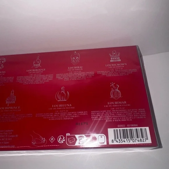 Christian Louboutin Loubiworld 11-Piece Miniature Fragrance Set - Picture 6 of 6